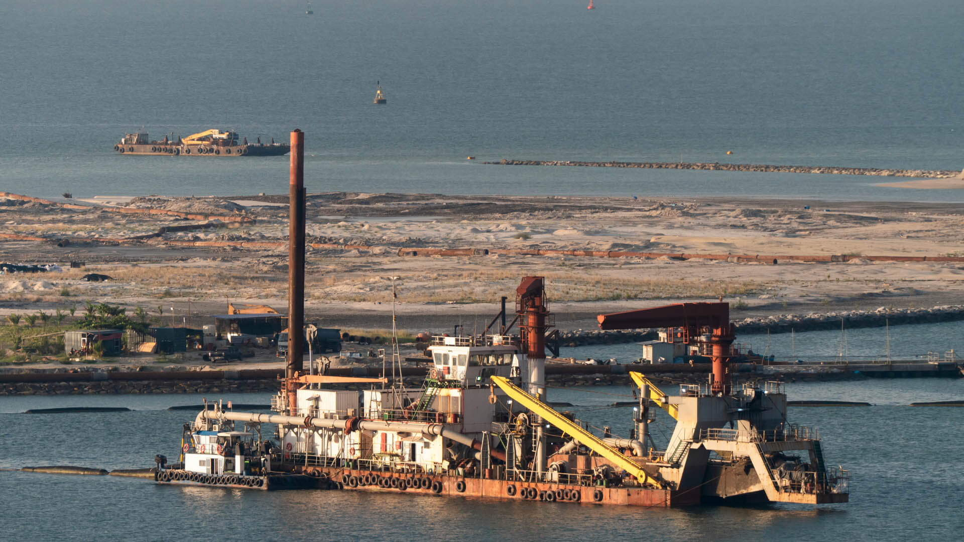 Choosing the Right Floating Dredge_ Key Factors to Consider